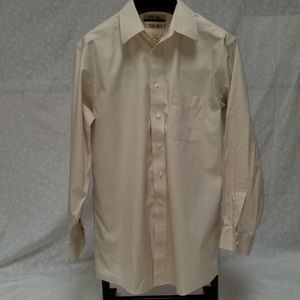 Roundtree & Yorke fitted shirt
